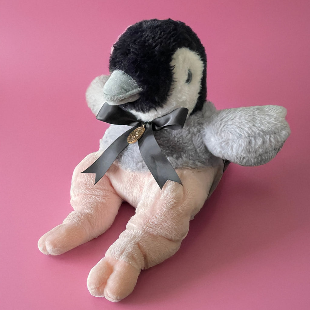 Penguin Pig (8364980830404)